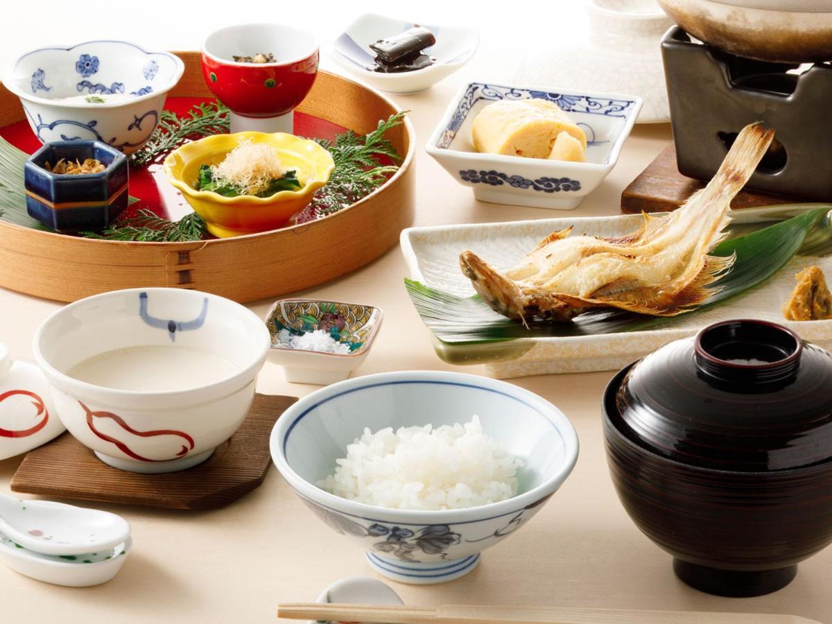 Motoyu Ishiya Hotel Kanazawa Buitenkant foto